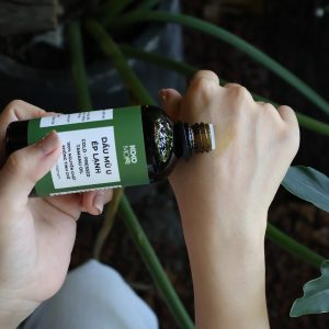 Dầu mù u dưỡng da